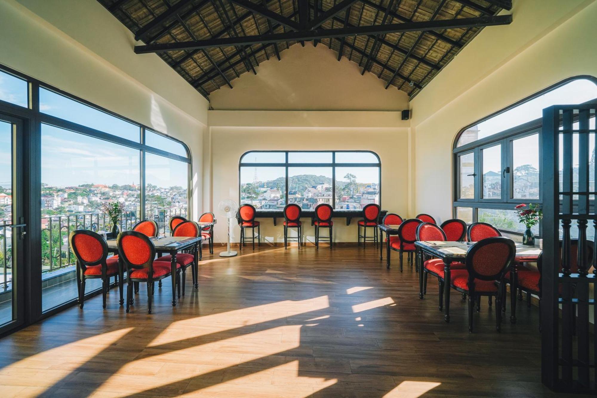 Goldient Boutique Hotel Dalat Luaran gambar